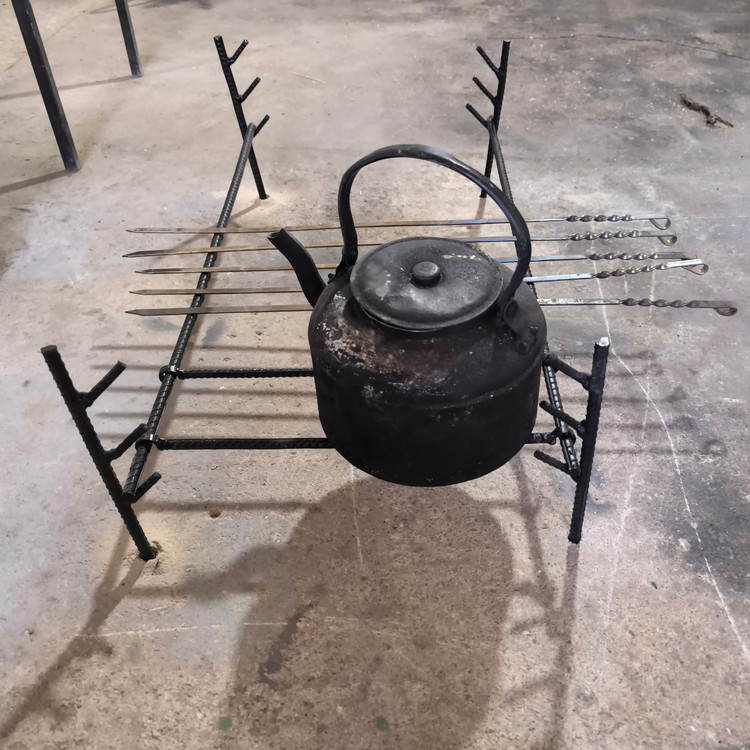 منقل کباب پز مسافرتی کم جا جمع شونده سه طبقه با جای قوری و کتری